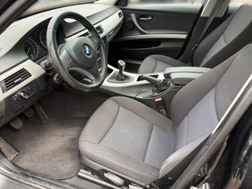 BMW 318 - 9
