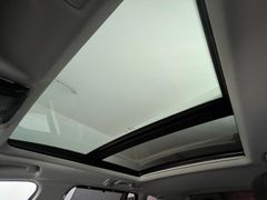 BMW 520 d M Sport Line / 2.HD / NUR 87.tKM /PANORAMA BMW 520 d M Sport Line / 2.HD / NUR 87.tKM /PANORAMA