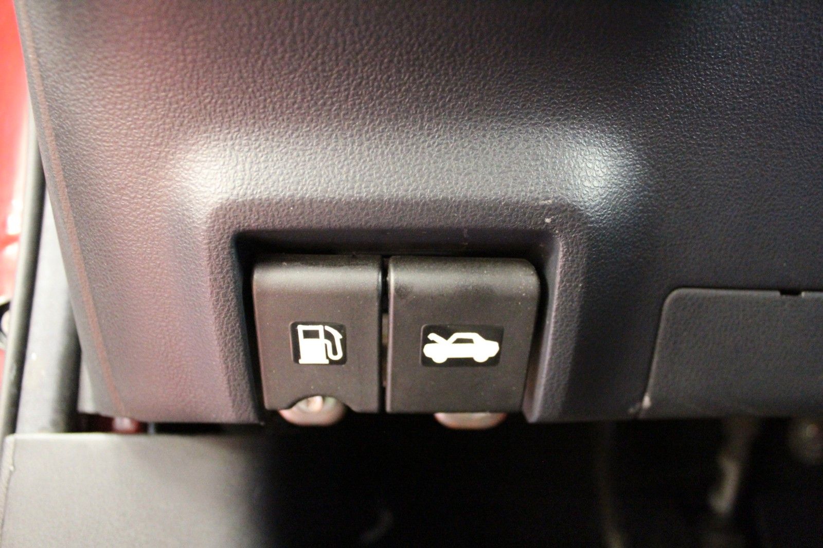 Fahrzeugabbildung Nissan Juke    1.2 DIG-T  N-Connecta 4x2  AHK