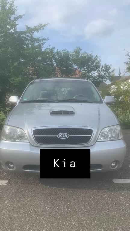 Kia Carnival
