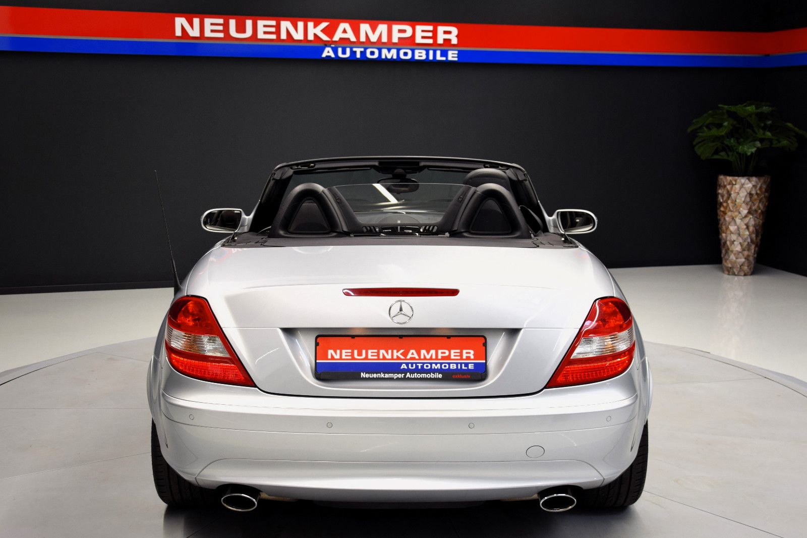 Fahrzeugabbildung Mercedes-Benz SLK 280 Roadster Bi-Xenon Leder Automatik Klima