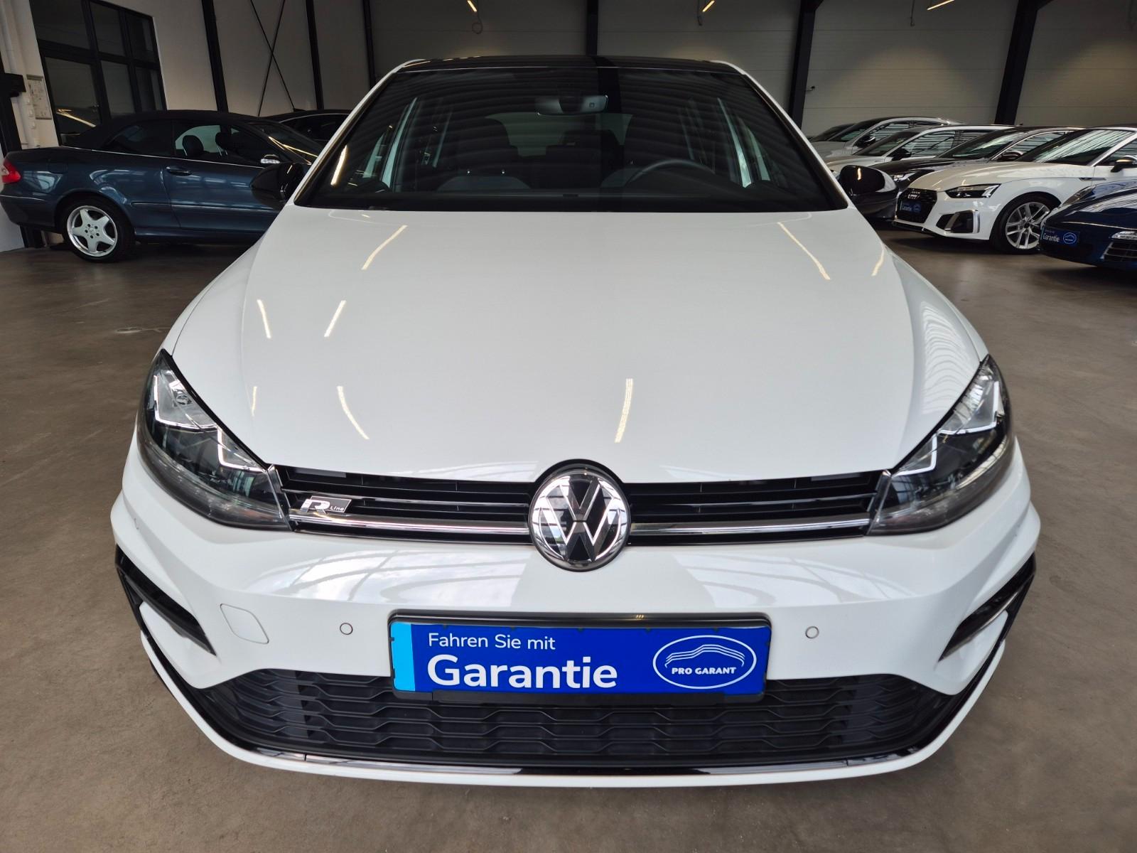 Volkswagen GOLF VII R-LINE NAVI CARPLAY CAMERA ACC GLASDACH