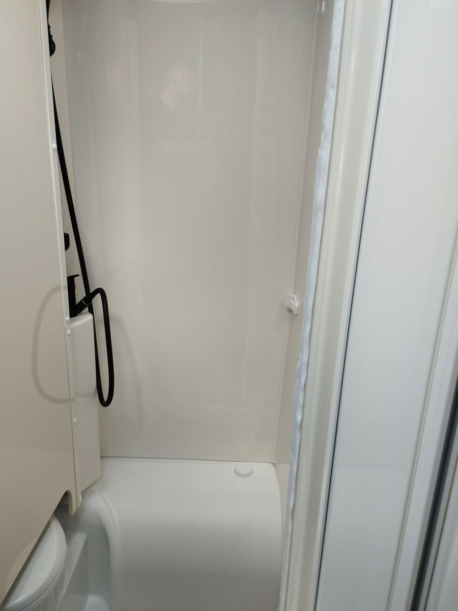 Fahrzeugabbildung Etrusco T-Modell Base 6.9 SBC ACC,Solar,Markise