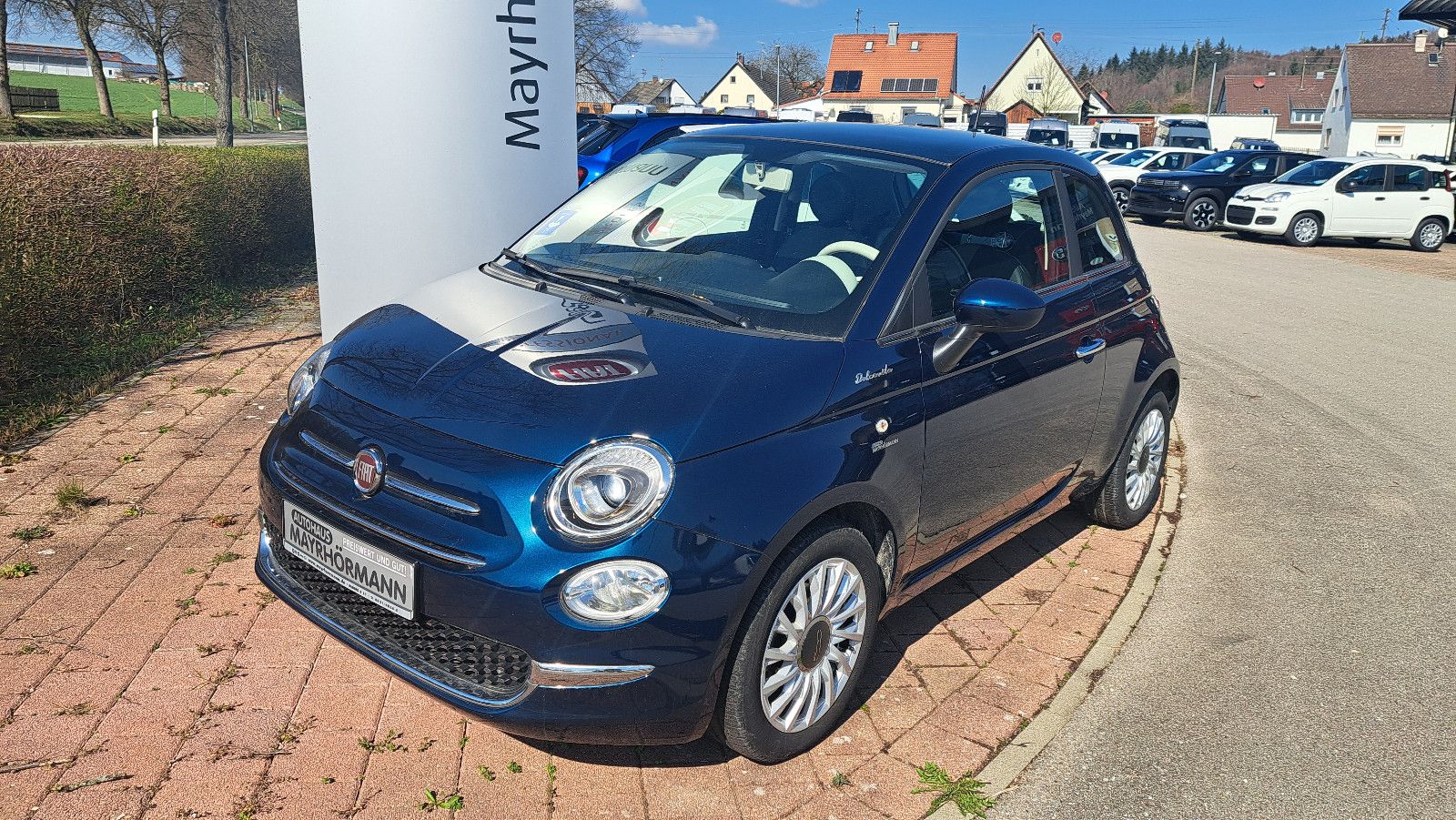 Fahrzeugabbildung Fiat 500 DolceVita