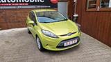 Ford Fiesta Trend SHZ, Klima, Isofix, 1 Hand - Ford Fiesta mit Benzin-Antrieb: Grün