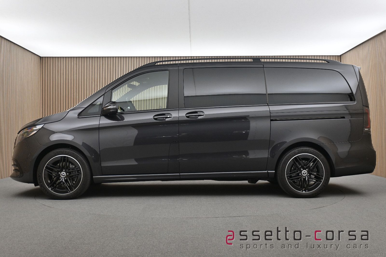 Mercedes-Benz V 300d L2 Exclusive 4MATIC*Burmester*7Sitzer*AMG