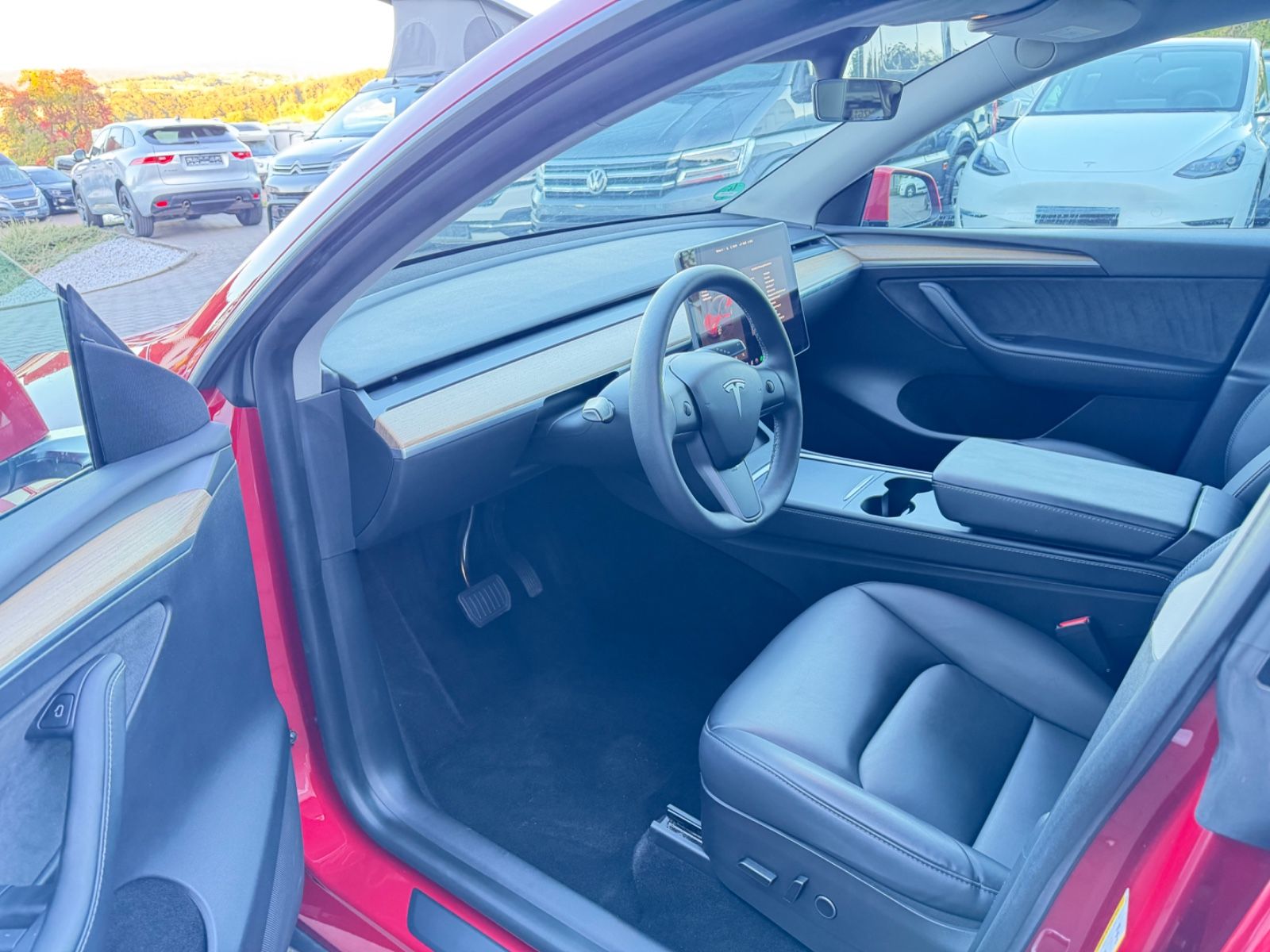 Tesla Model Y Long Range AMD RYZEN AHK 1. Hand foto 9