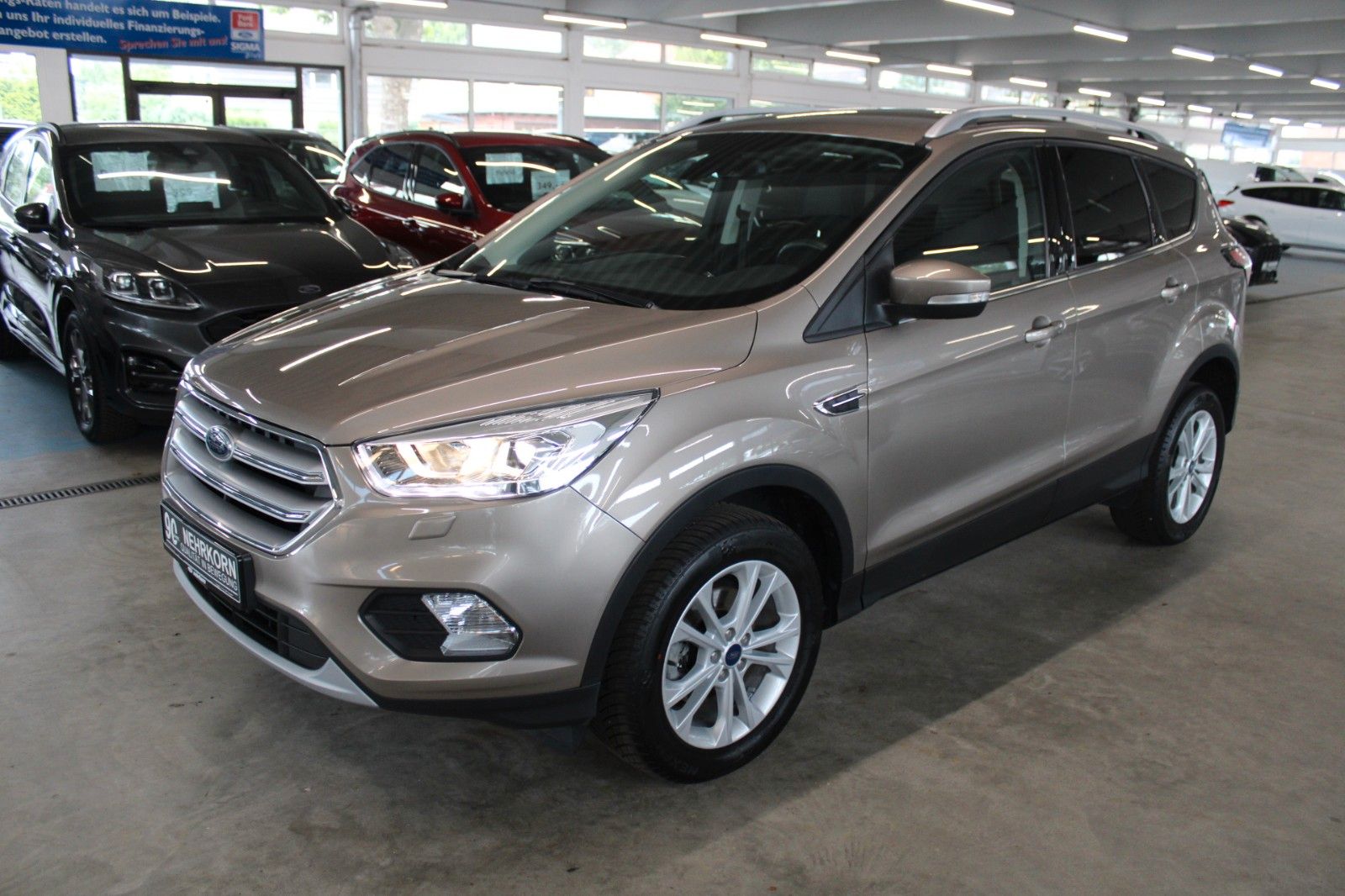Fahrzeugabbildung Ford Kuga Titanium NAVI WinterPaket el. Heckklappe