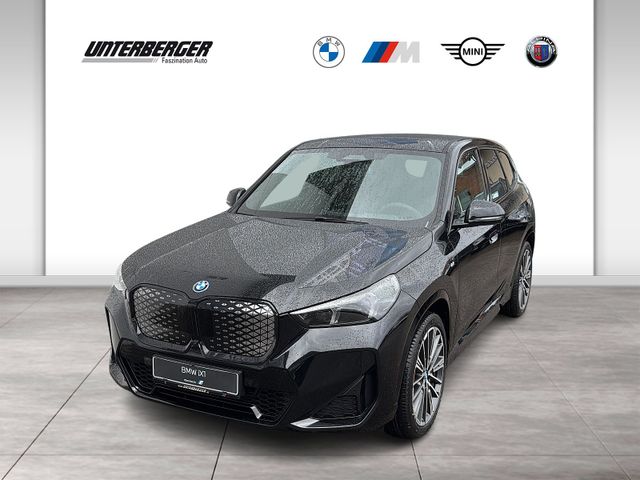 BMW iX1 xDrive30 M Sportpaket | Harman-Kardon | AHK