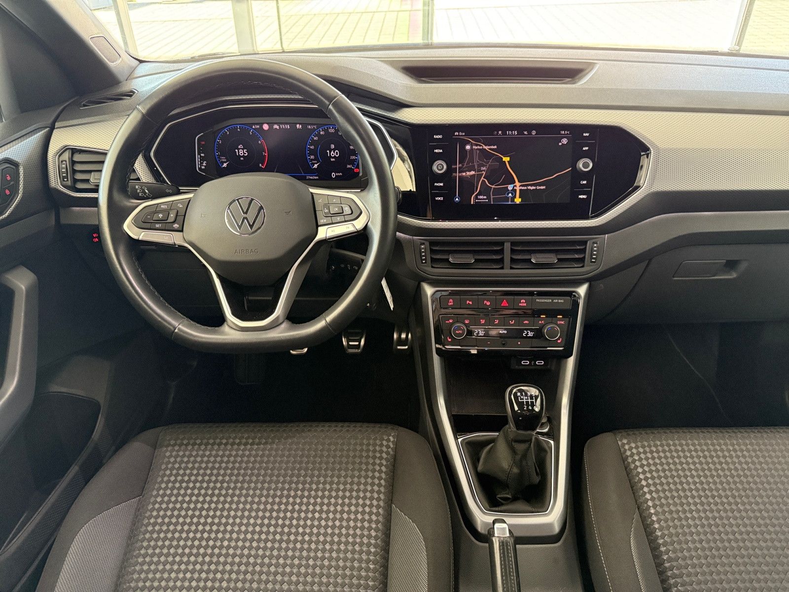 T-Cross ACTIVE 110 PS Navi LED Kamera ACC