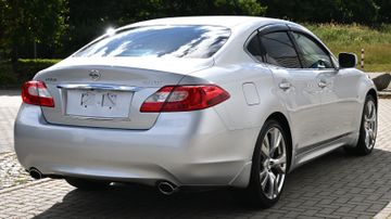 Nissan Fuga 3,7 GT Type S – Bild 11