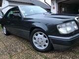 Mercedes-Benz Mercedes 300 ce Coupé AMG - Mercedes-Benz CE 300: AMG