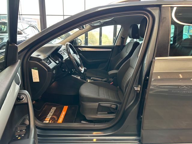 Skoda Octavia Combi Style *Xenon*Klima*ACC*