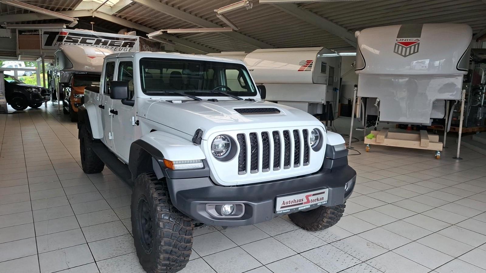 Jeep Gladiator Launch Edition Wohnkabinenfertig