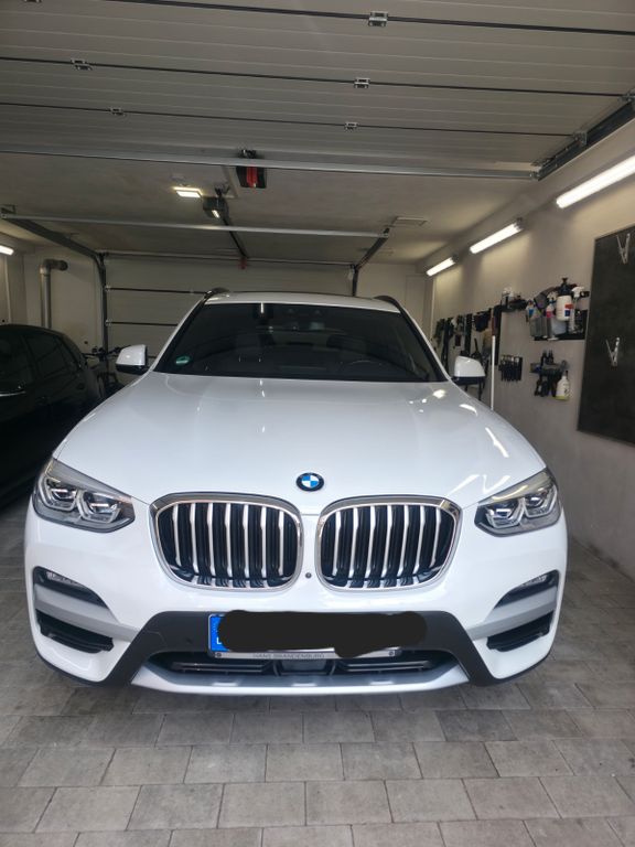 Image of BMW X3