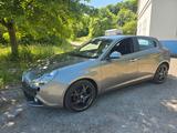 Alfa Romeo Giulietta Super 1.4 Navi RKam Xenon Tempom 120PS - Alfa Romeo Giulietta aus 2019