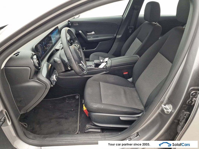 Mercedes-Benz A 200 d Aut. Widescreen Navi KeylessGo Camera K imagem 3