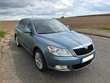 Skoda Octavia 1.6 Ambiente Ambiente - Skoda Octavia mit Benzin-Antrieb: Limousine, 1.6