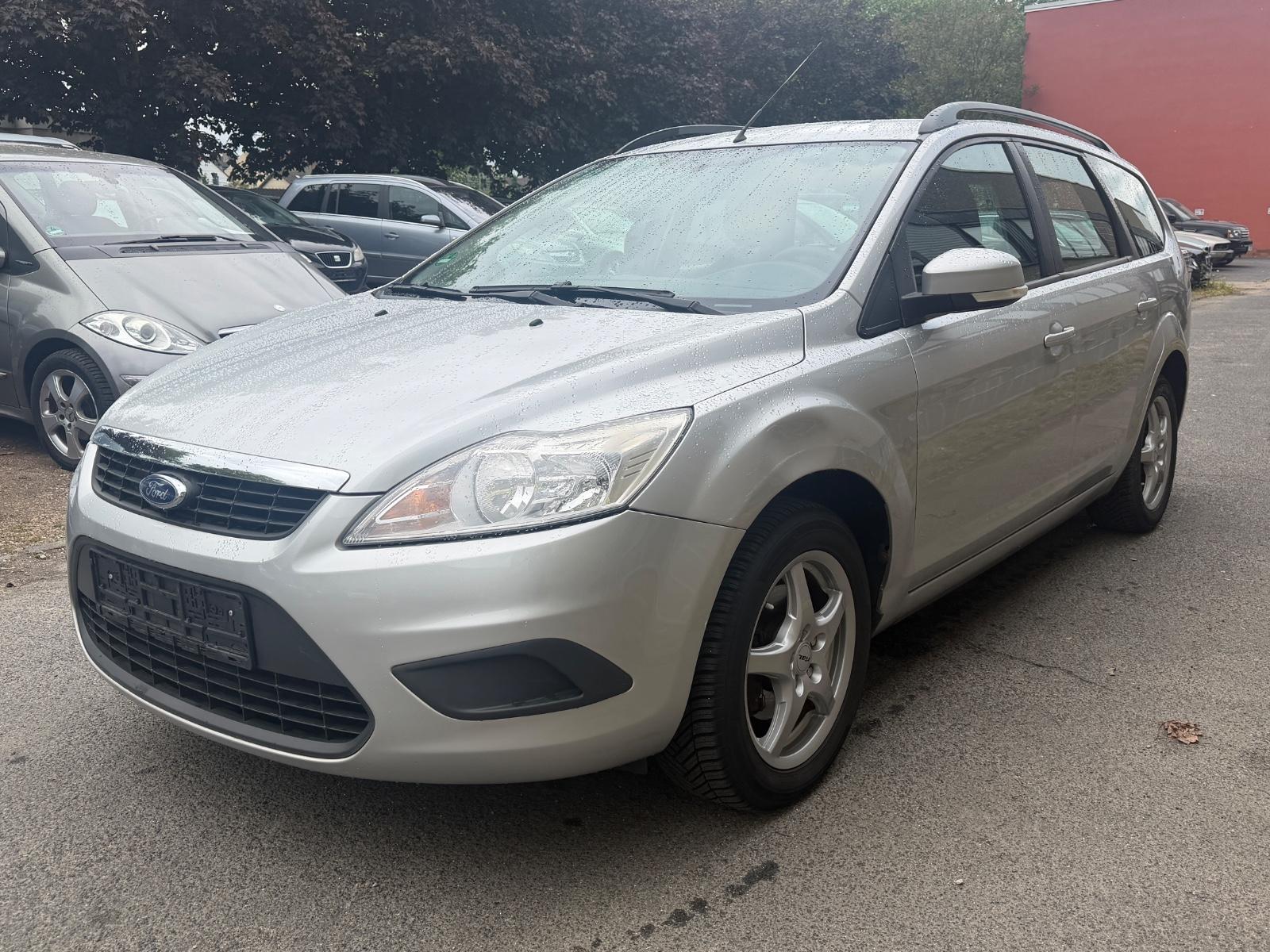 Ford 1.6 Style/ TÜV NEU/ Scheckheft/PDC/Service