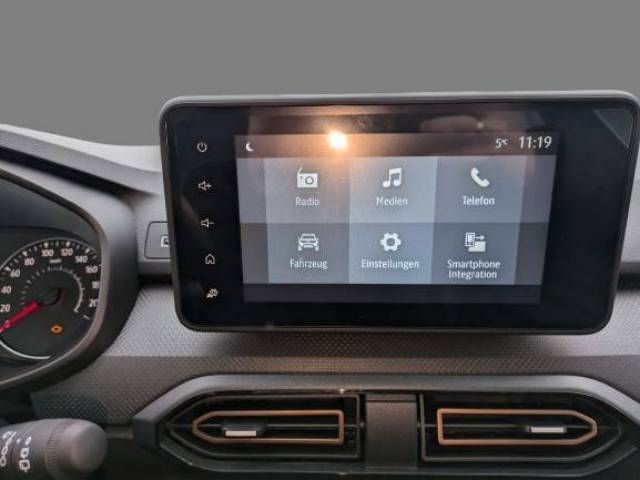 Fahrzeugabbildung Dacia Sandero Stepway Essential TCe 90