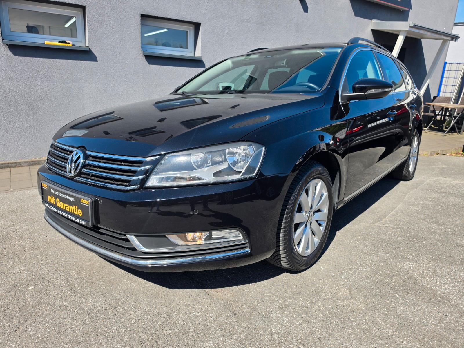 Volkswagen Passat Variant Wenig Kilometer SHZ NAVI PDC