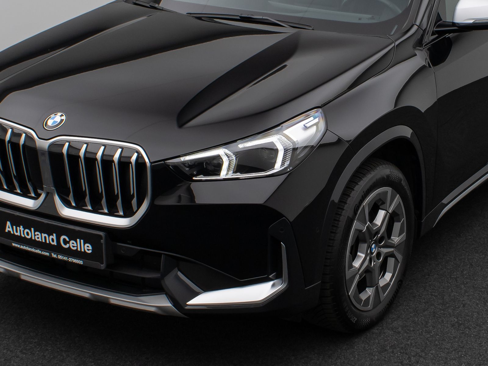 Fahrzeugabbildung BMW X1 sD18i xLine Kamera DAB Komfort Alarm AHK LED
