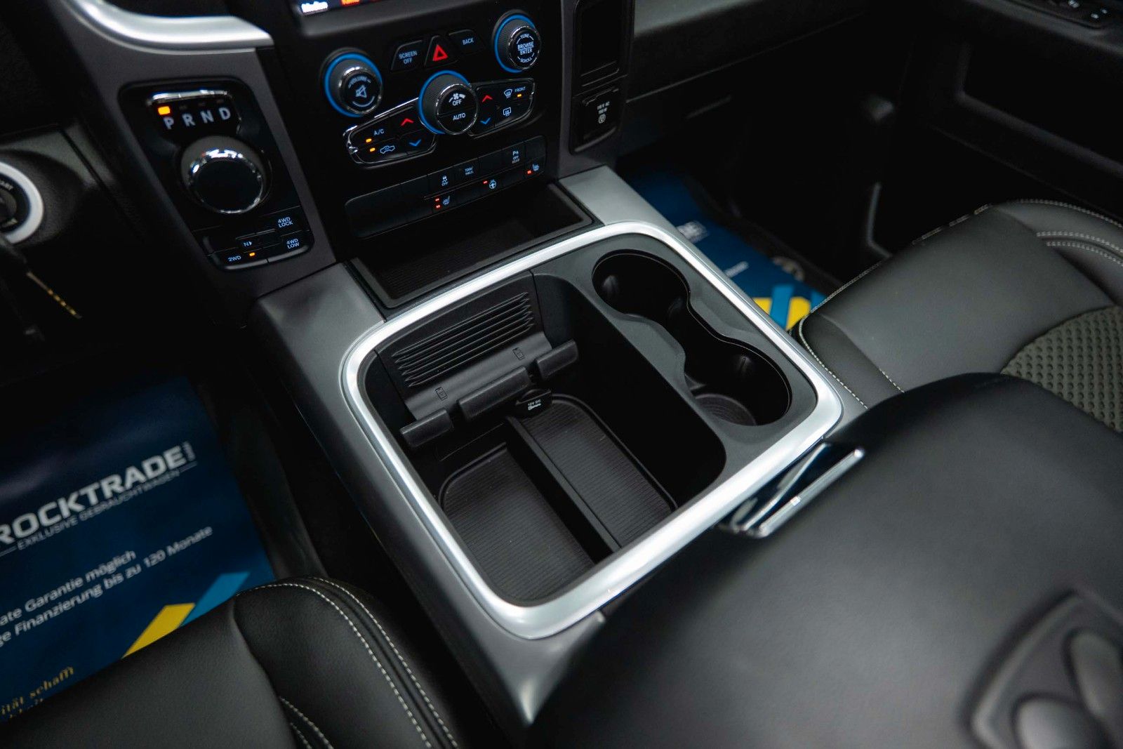 Fahrzeugabbildung Dodge RAM 5.7 V8 HEMI 4x4 OFFROAD Night LONGBED RAMBOX