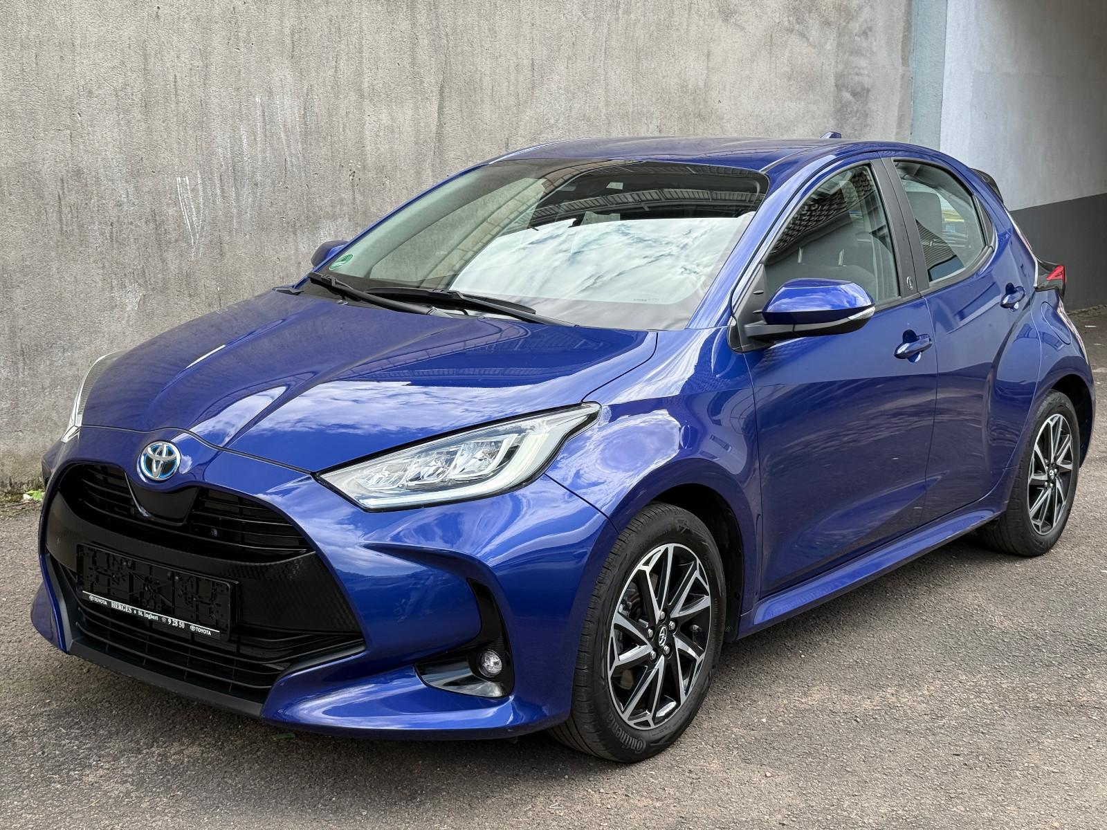 Toyota Yaris 1.5 Hybrid TeamDeutschland*Kamera/CarPlay*