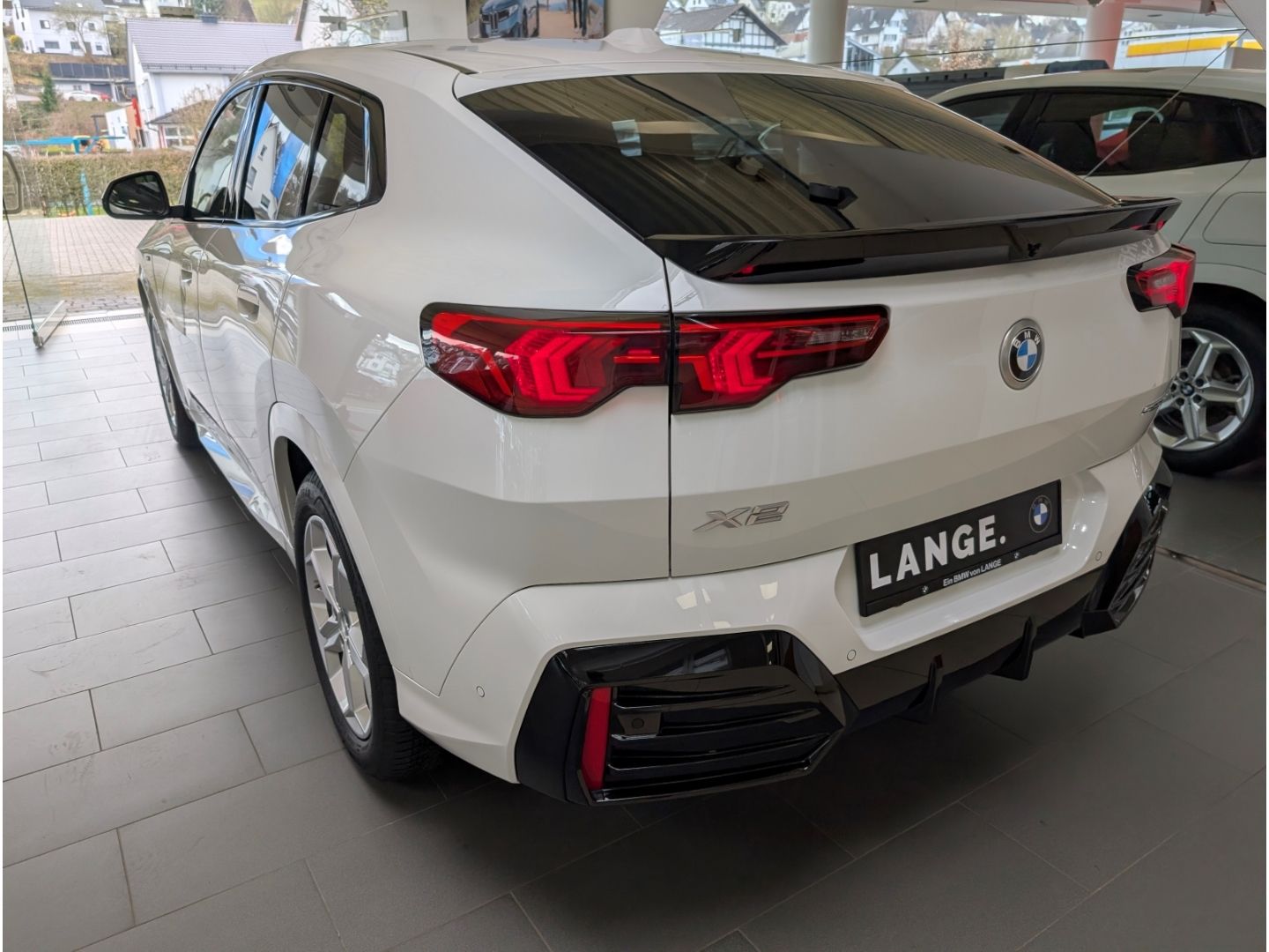 BMW X2 20 i sDrive M Sport PANO AHK ELEKT.SITZE H K foto 6