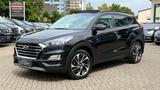 Hyundai Tucson 1.6 CRDI 2WD PANO LED KLIMA PDC RCAM 19" - Hyundai in Mönchengladbach