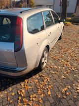 Ford Focus 1.6 TDCi  zuverlässig und sparsam - Ford Focus aus 2007 mit Diesel-Antrieb