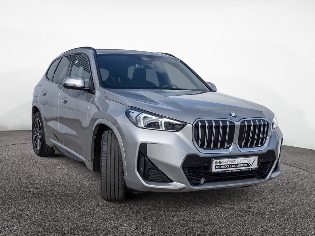 BMW X1 sDrive 18i M-Sport PANO AHK KAM LED SHZG foto 3