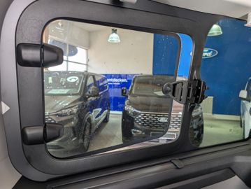 Ford Tourneo Custom 2.0 EcoBlue SPORT L2