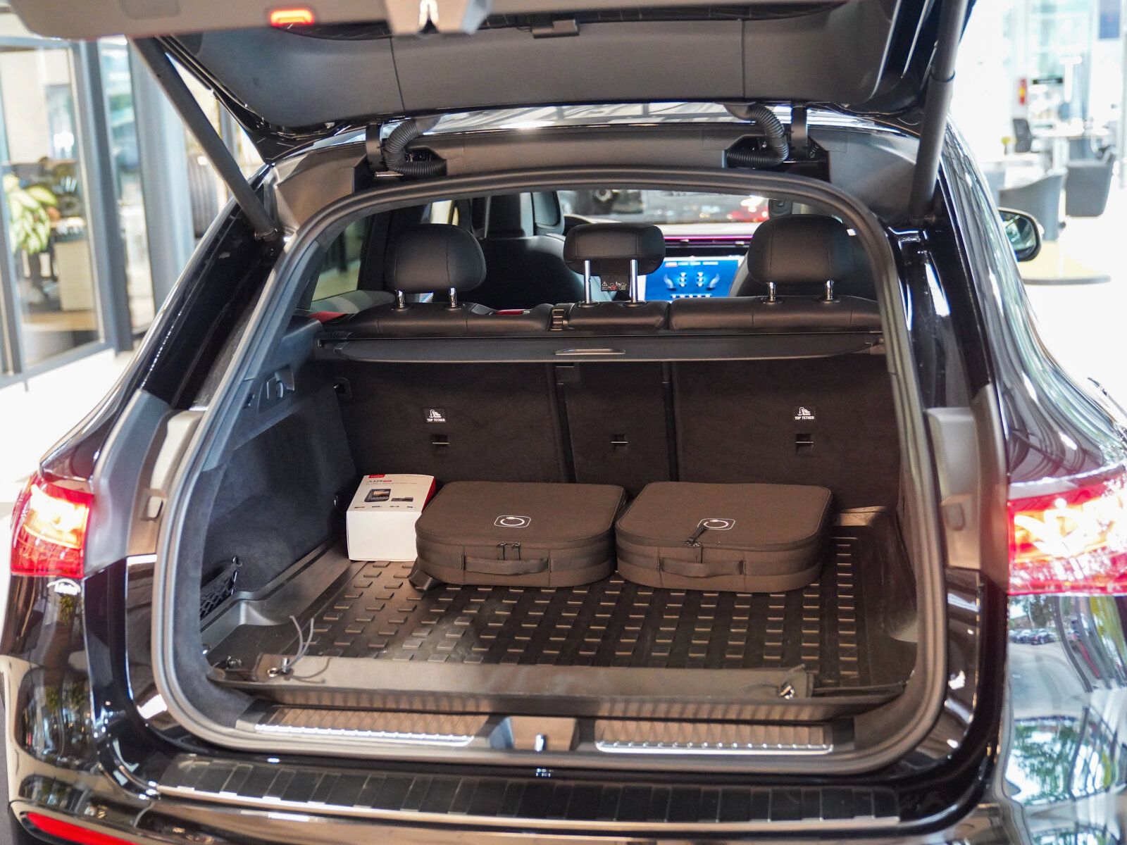 Mercedes-Benz EQE SUV 53 4M Night I II Pano HYPER Burmester foto 5