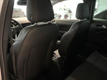 Fotografie 13 des Opel Crossland (X) Crossland 1.2 Automatik Elegance Paket