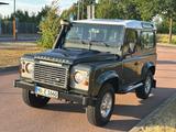 Land Rover Defender 90 Td4 unverbastelt, N1G Zulassung - Land Rover Defender: Schiebedach