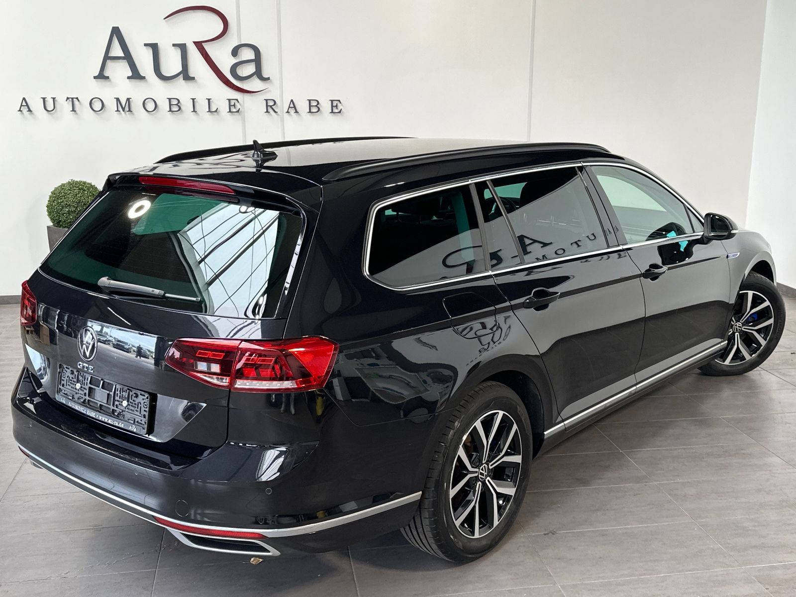 Fahrzeugabbildung Volkswagen Passat Variant GTE NAV+LED+ACC+AHK+17ZOLL+KAMERA