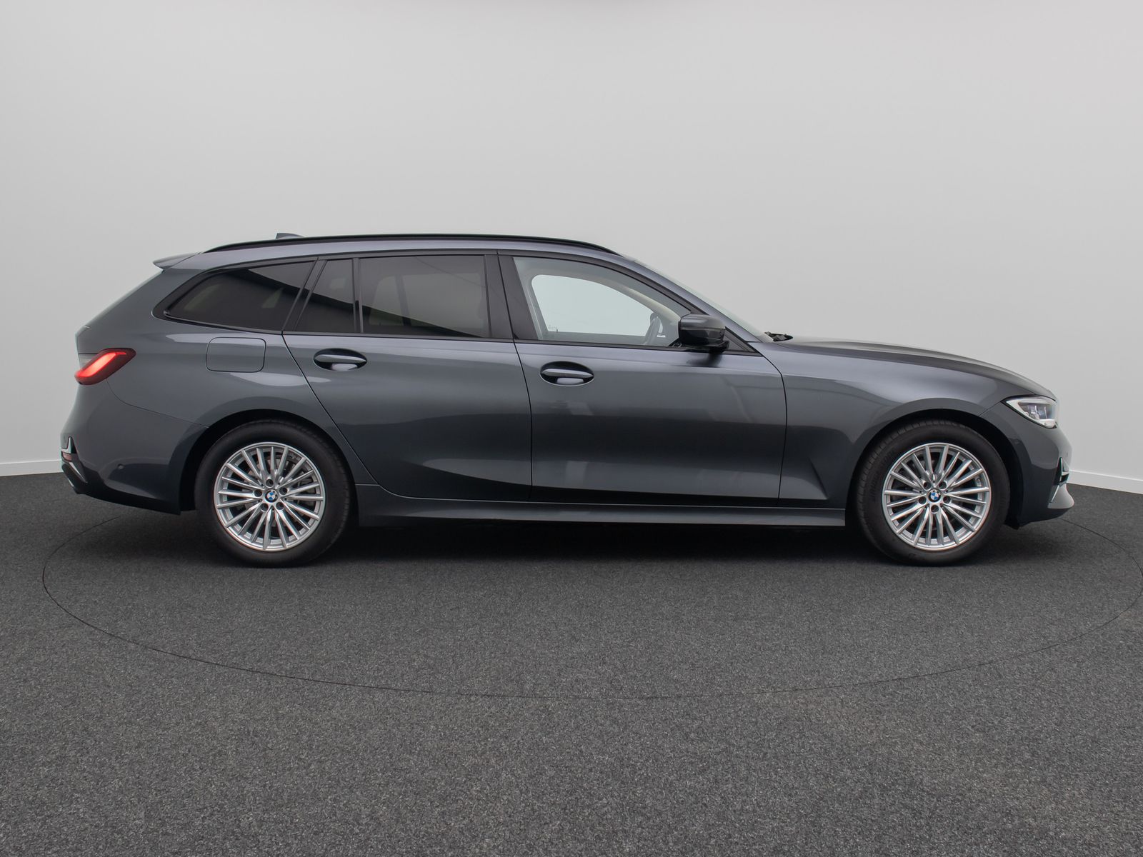 Fahrzeugabbildung BMW 320d Luxury Line HUD DAB Laser Kamera HiFi Leder
