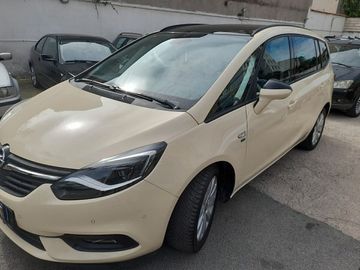 Opel Zafira - 4