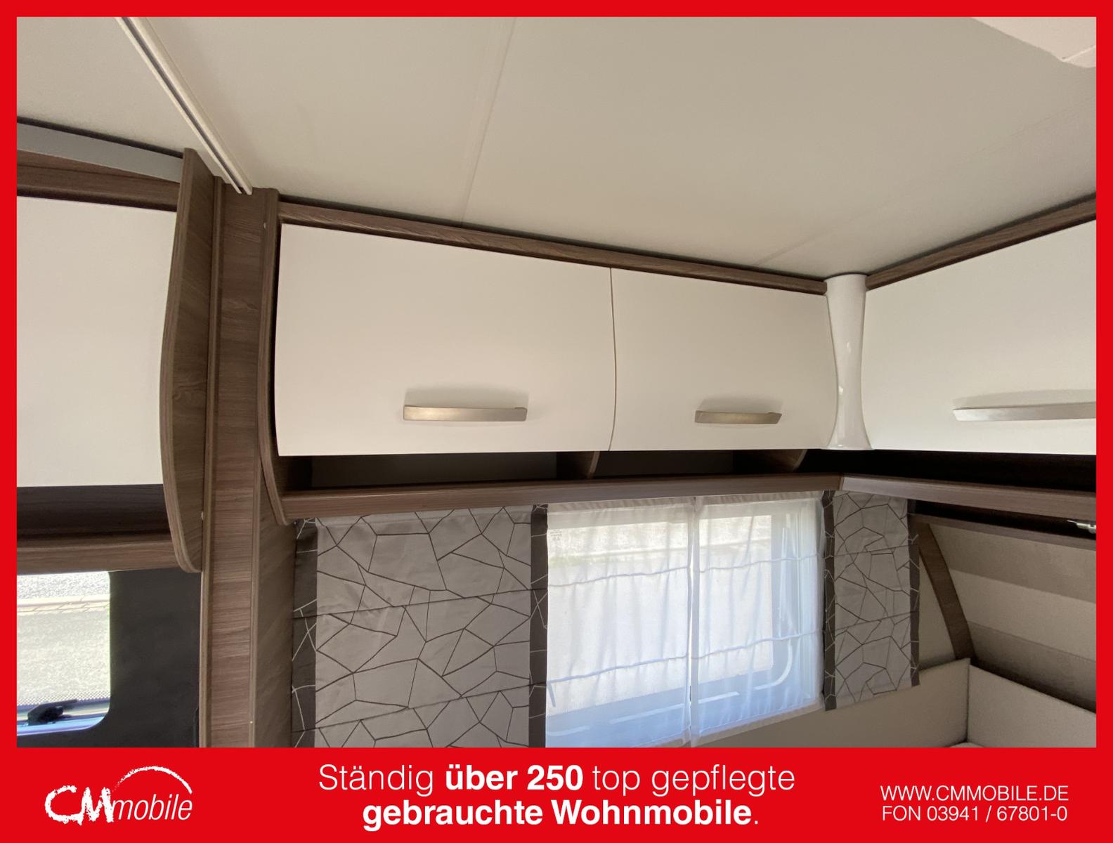 Knaus Sport 450 FU Silver Selection - Rundsitzgruppe