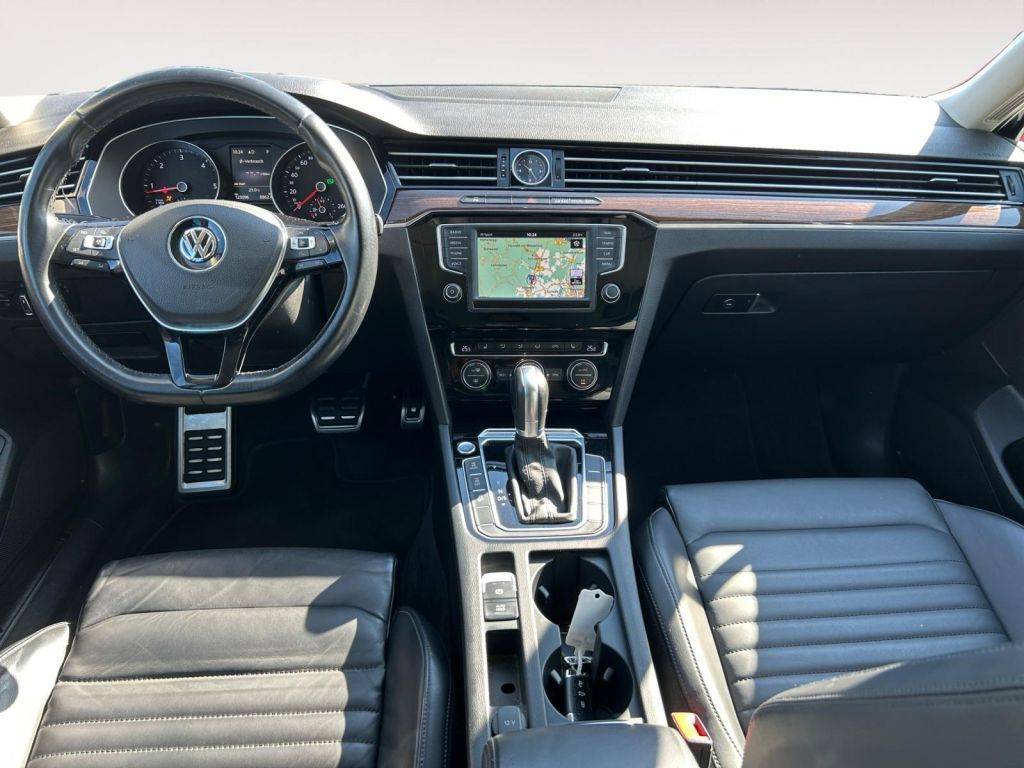 Fahrzeugabbildung Volkswagen Passat Alltrack 2.0 TDI SCR 4Motion DSG (BMT)
