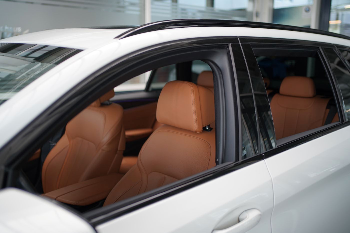 Fahrzeugabbildung BMW 530d xDrive M Sport Standheizung+PanoramaGlasdac