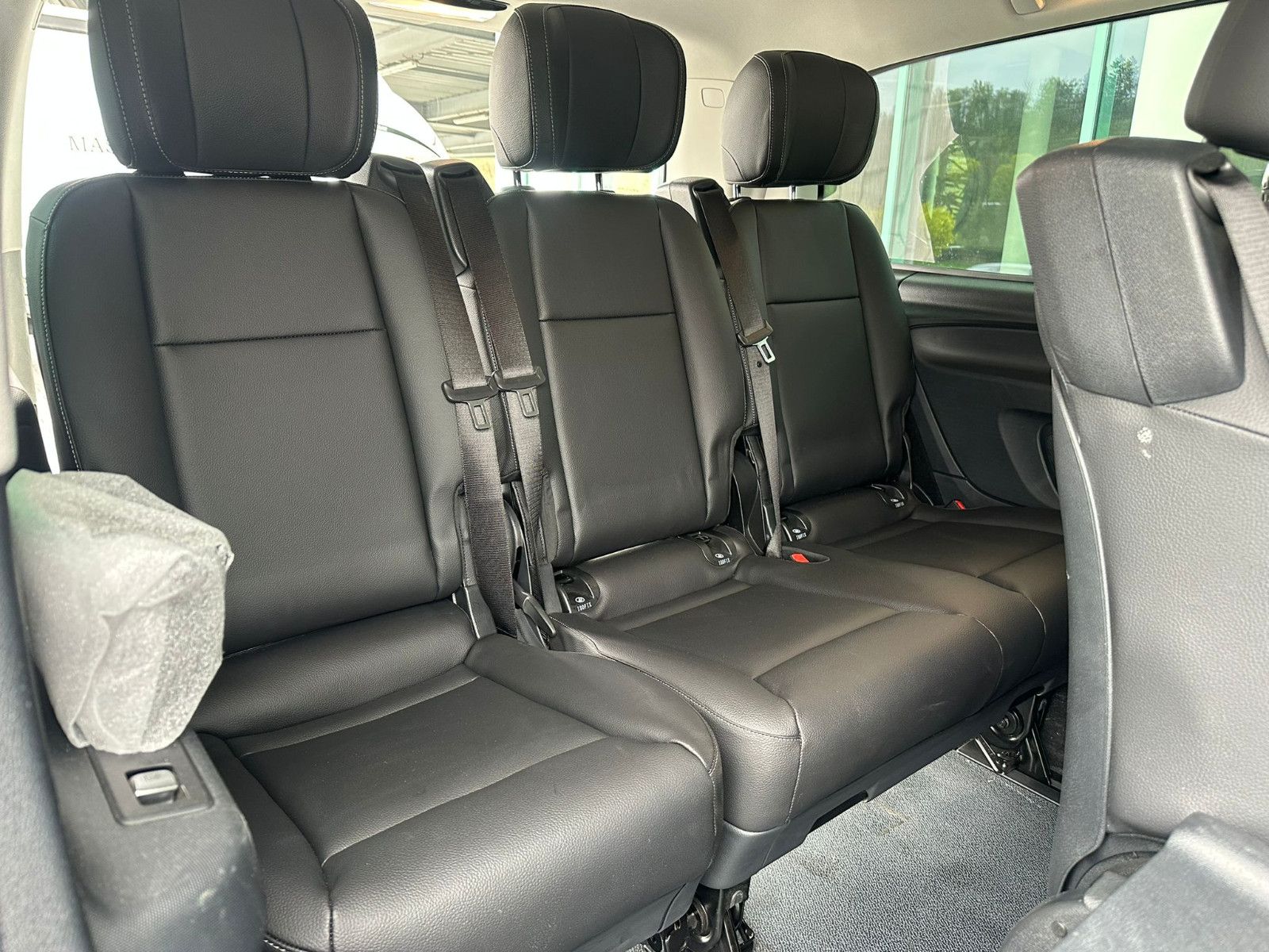 Fahrzeugabbildung Mercedes-Benz Vito 119 Tourer Lang EDITION*DISTRO*AHK*LED* 8 S