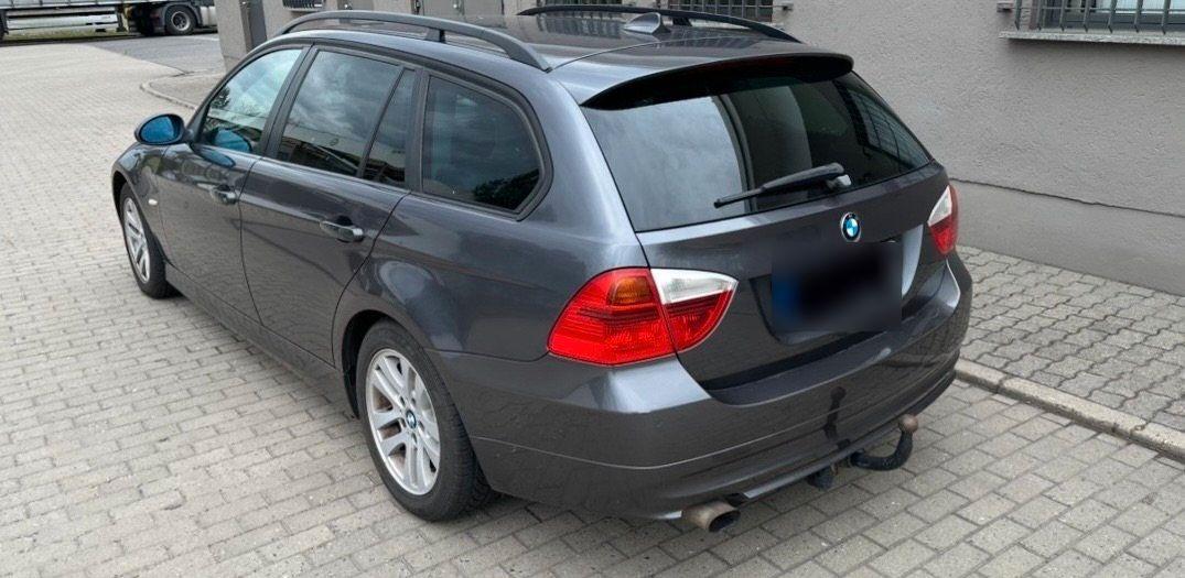 BMW 320 2006 — engine 163 HP (120kW)