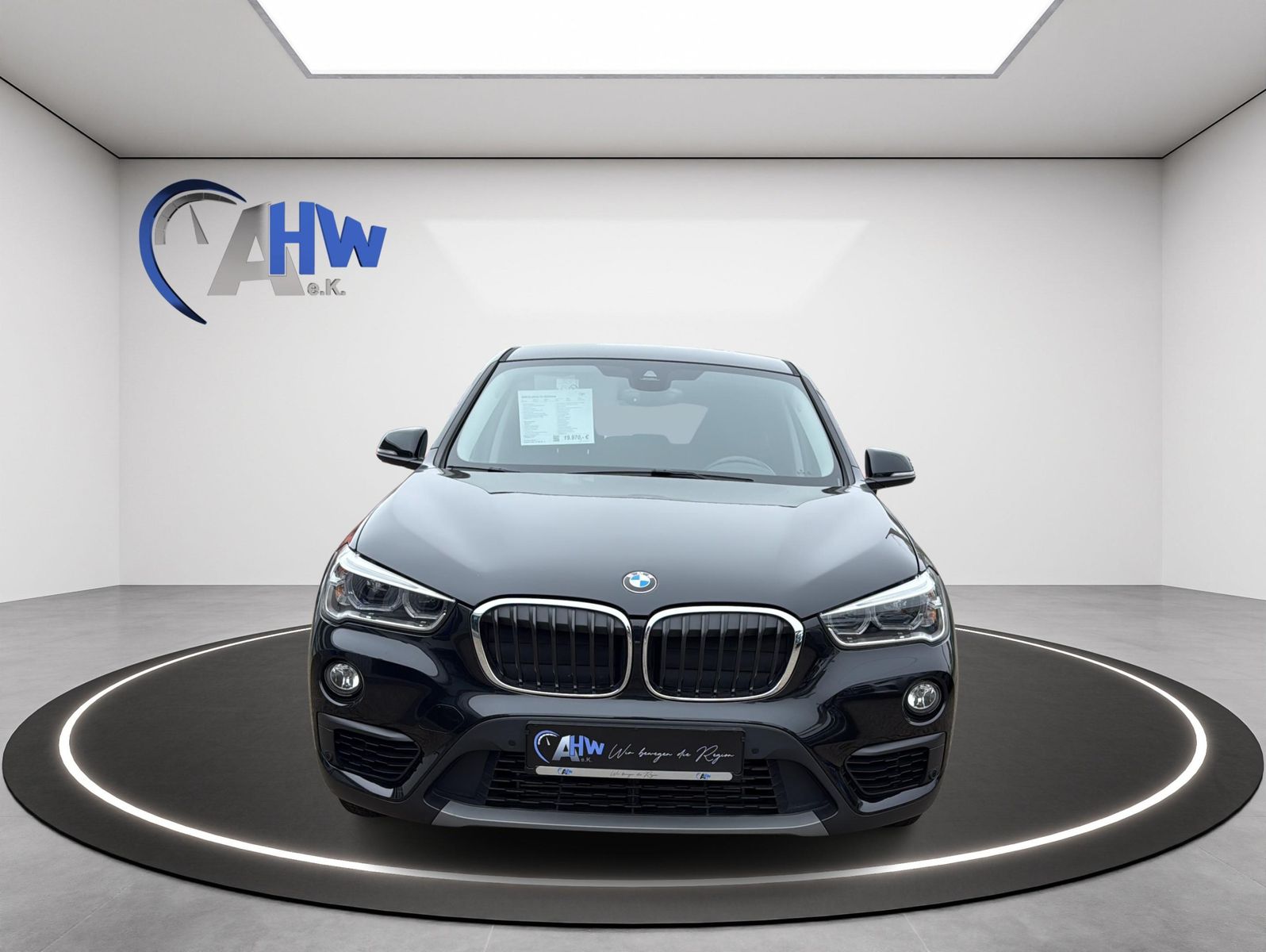 BMW X1 sDrive 18 i Advantage imagem 3