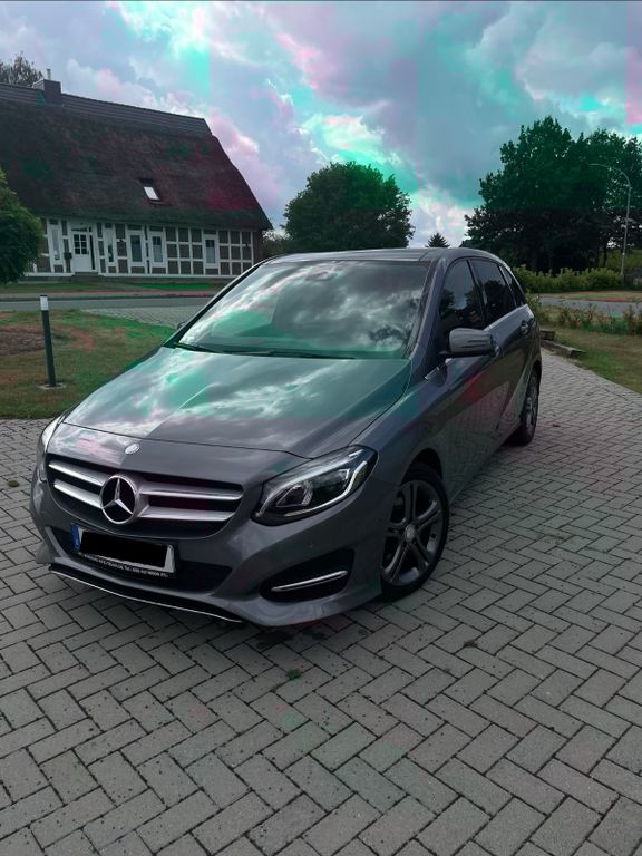 Image of Mercedes-Benz B 220