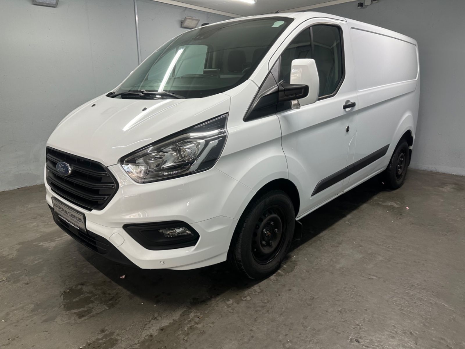 Fahrzeugabbildung Ford Transit Custom 300 L1H1 TREND*KAMERA*PDC*NAVI*