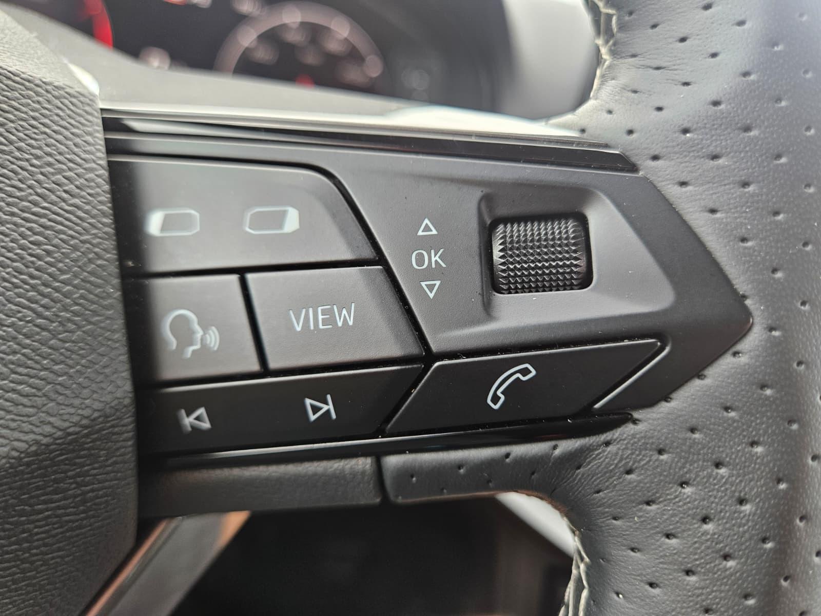 Seat Arona 1.5 TSI DSG FR Black Edition*LED*ACC*