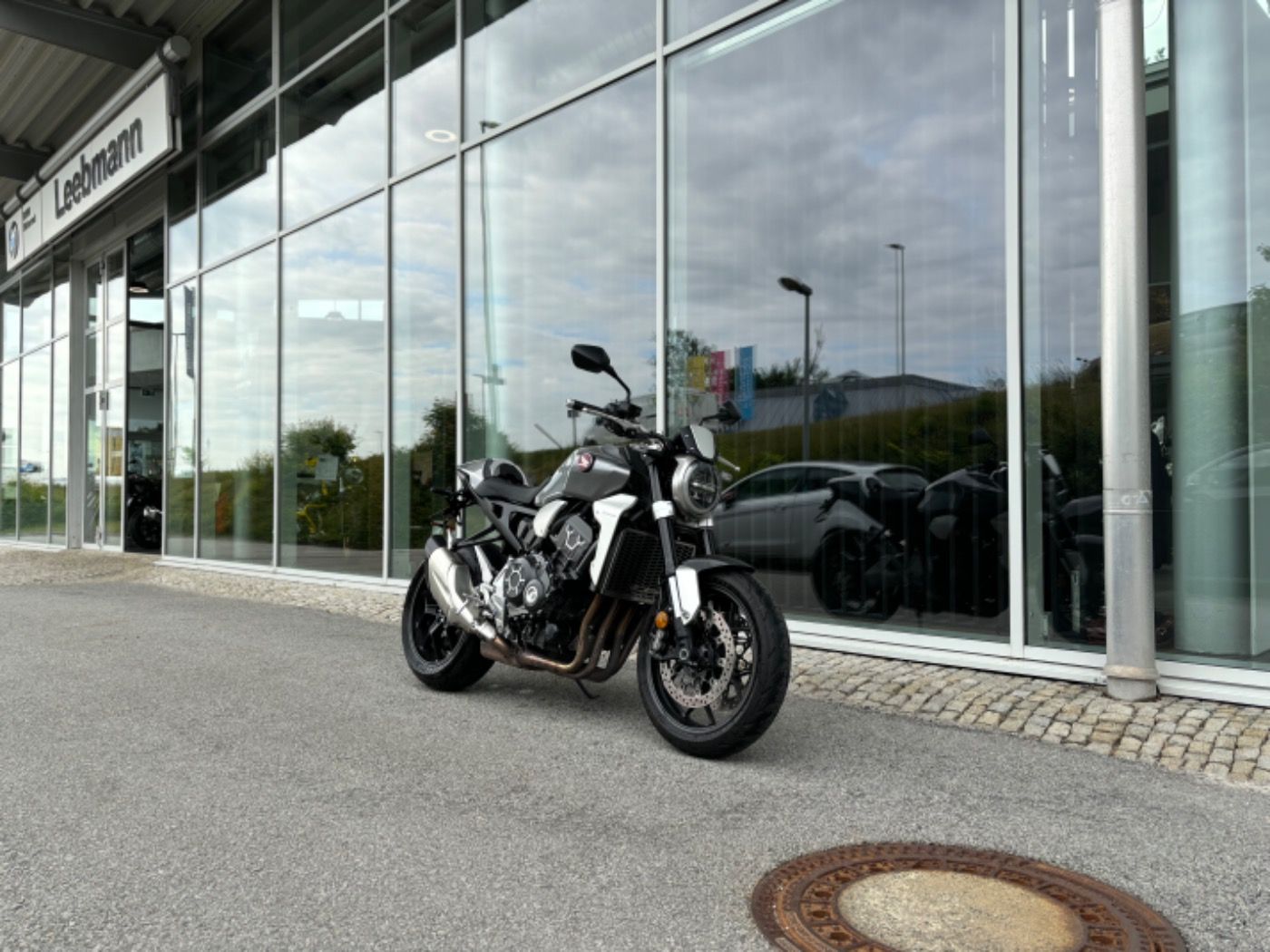 Fahrzeugabbildung Honda CB 1000 R Sport Neo SC80
