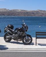 Honda Hornet 900 SC 48, schöne Optik, viel Zubehör - HONDA HORNET
